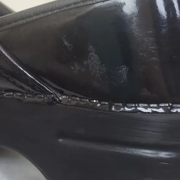 Dansko Professional Nurse's Shoes  Black Patent 9.5-10