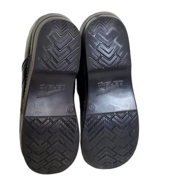 Dansko Professional Nurse's Shoes  Black Patent 9.5-10