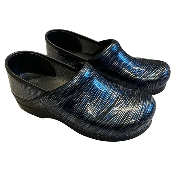 Dansko Professional Wavy Stripes Patent Clog