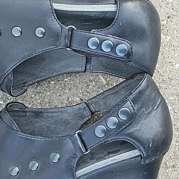 Dansko Ryder Clogs Black Leather Studded Block Heel Shoes Womens 41 US 10.5-11