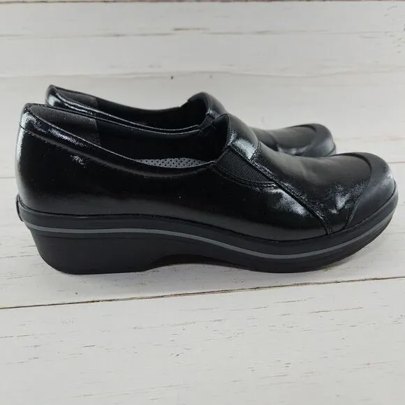 Dansko Viv‎ Black Coated Canvas Shoes Vegan Water Slip Resistant Womens 39 8.5-9