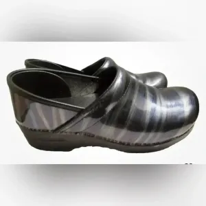 Dansko Women’s Clogs Shoes Mules Black Patent Leather Silver Copper Stripes 41