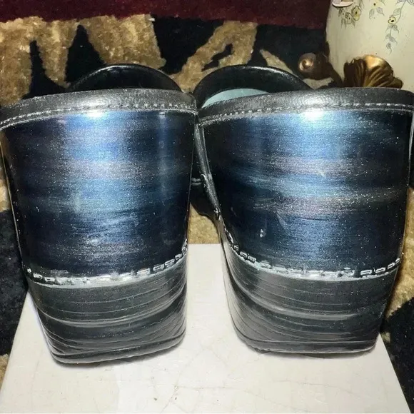 Dansko Women’s Clogs Shoes Mules Black Patent Leather Silver Copper Stripes 41