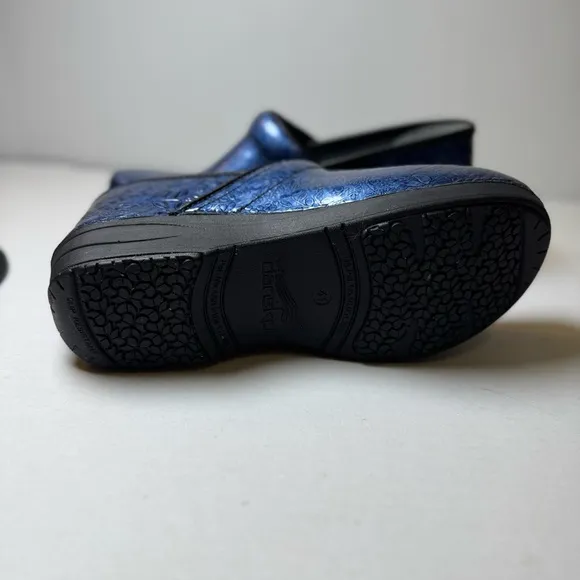 Dansko XP 2.0 Patent Women's Shoes Blue Denim