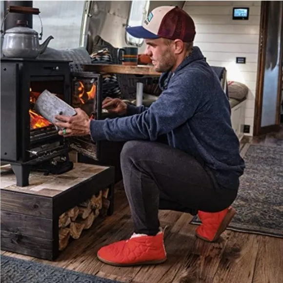 DEARFOAMS: UNISEX INDOOR - OUTDOOR/ WARM-UP BOOTIES/ SLIPPERS  (Med - Green)