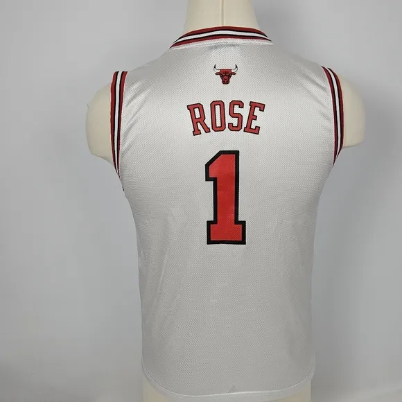 Derrick Rose #1 Chicago Bulls NBA Adidas White Swingman Jersey Men’s Size L