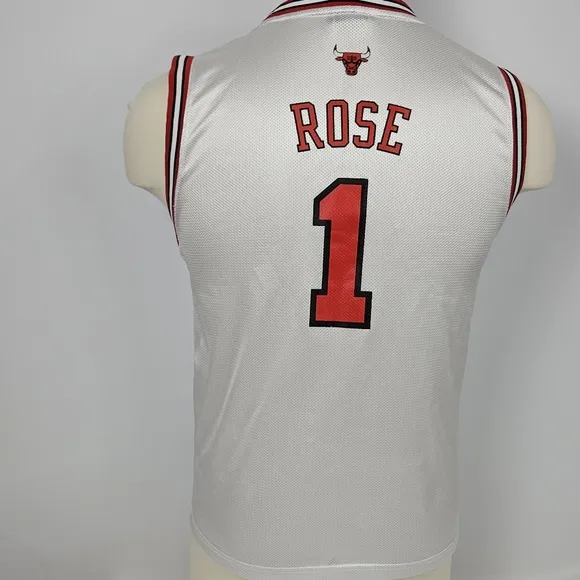 Derrick Rose #1 Chicago Bulls NBA Adidas White Swingman Jersey Men’s Size L