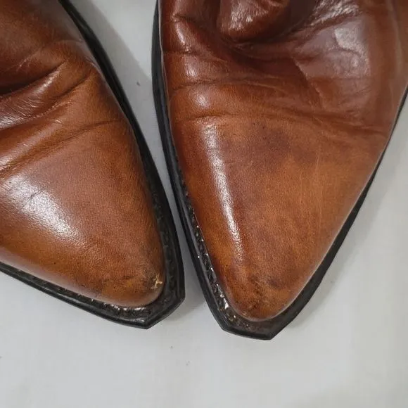 Dingo ladies mid rise almond toe cowboy boots size 6.5D antique tan color