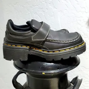 DOC DR MARTENS BLACK CHUNKY SLIP ON STRAP SHOES MADE IN ENGLAND UK  SIZE 5 UK