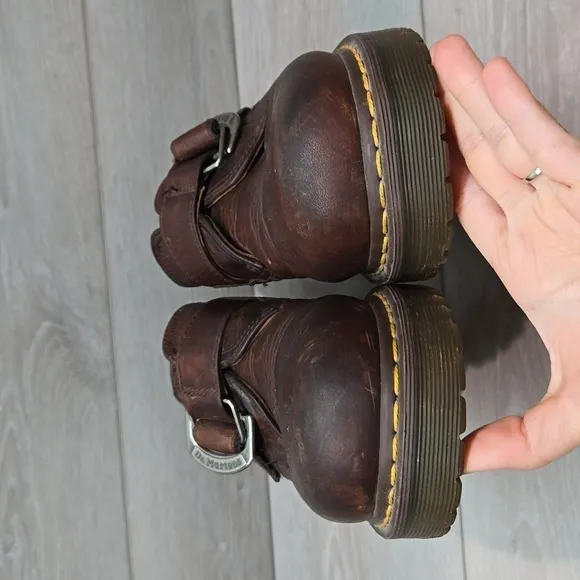 Doc Dr.Martens 8314 Leather Chunky Y2K Tractor Platform shoes sz M10 W11