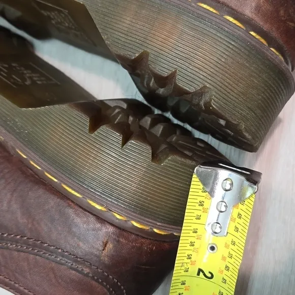Doc Dr.Martens 8314 Leather Chunky Y2K Tractor Platform shoes sz M10 W11
