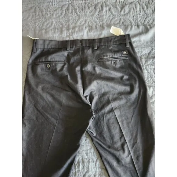 Dockers Men's Slim Fit Dress Pants - Size 34 - Black