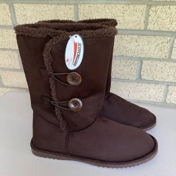 Dr. Comfort Tonya Women's Chocolate Brown Button Detail Boots Slippers