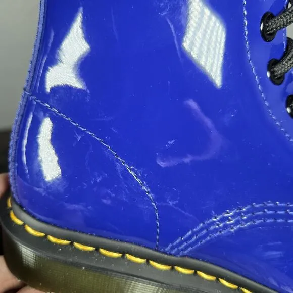 Dr. Doc Martens 1460 Womens Size 5 Lace Up Boots Blue Patent Leather 27635