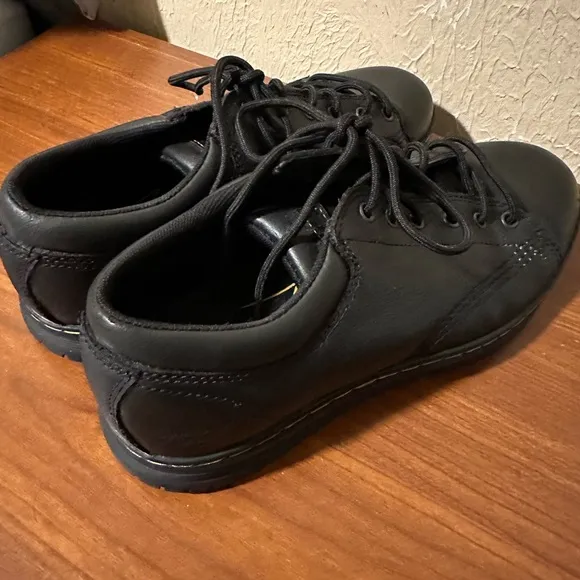 Dr. Marten Black Men’s Shoes Size‎ 11 or Women’s Size 12 Slip Resistant
