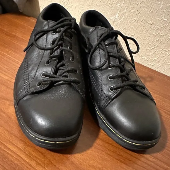 Dr. Marten Black Men’s Shoes Size‎ 11 or Women’s Size 12 Slip Resistant