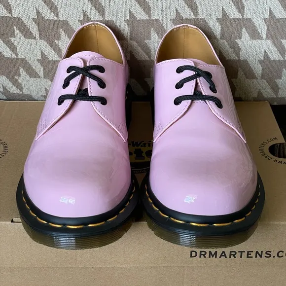 Dr. Martens 1461 Pale Pink Patent Lamper Oxford Shoes