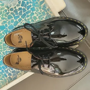 Dr. Martens 1461 patent leather lace up Oxford shoes