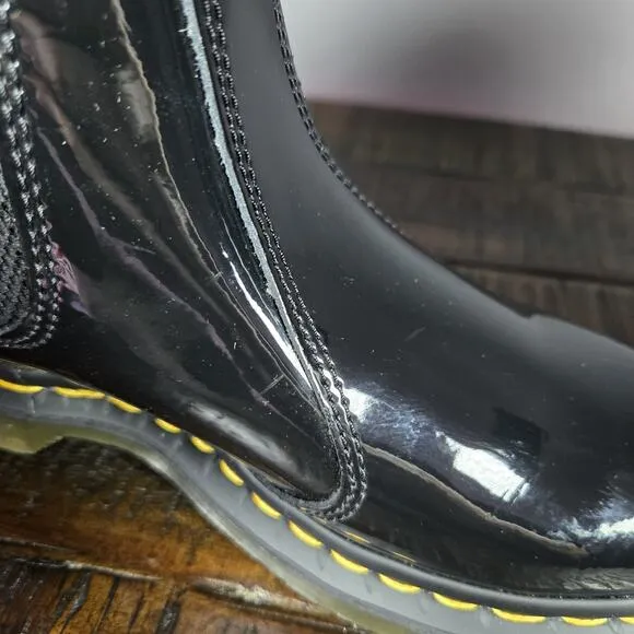 Dr Martens 2976 Womens Size 6 Glossy Patent Leather Chelsea Boots Black