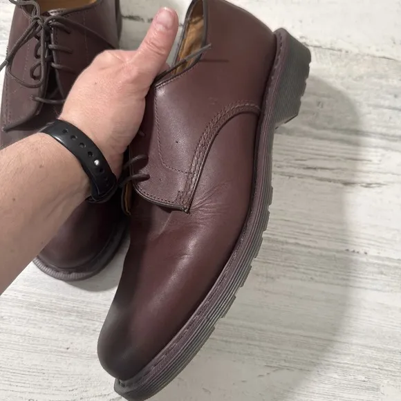 Dr. Martens AW501 Slip Resistant Leather Lace-Up Oxford Shoes Brown Size 11