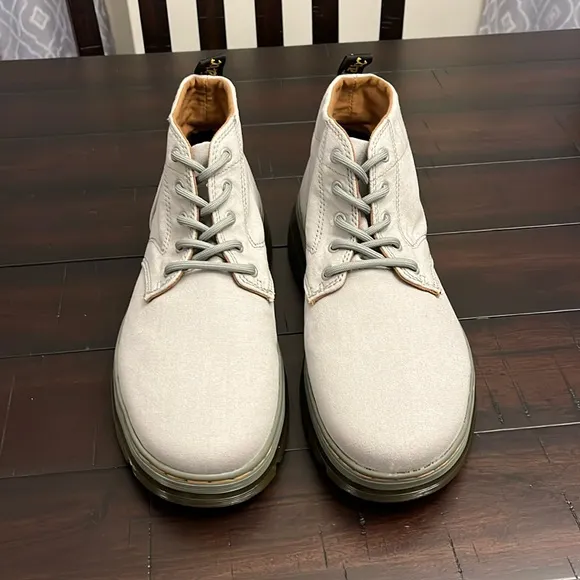 Dr. Martens Bonny Mid grey Canvas boots new 22053053 Mens Size 9