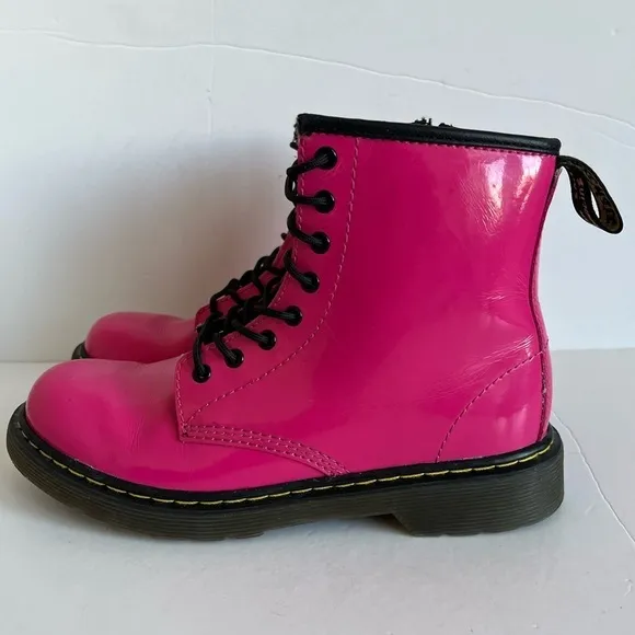Dr. Martens Delaney Hot Pink Patent Leather Lace Up Boots kids girls Size 3