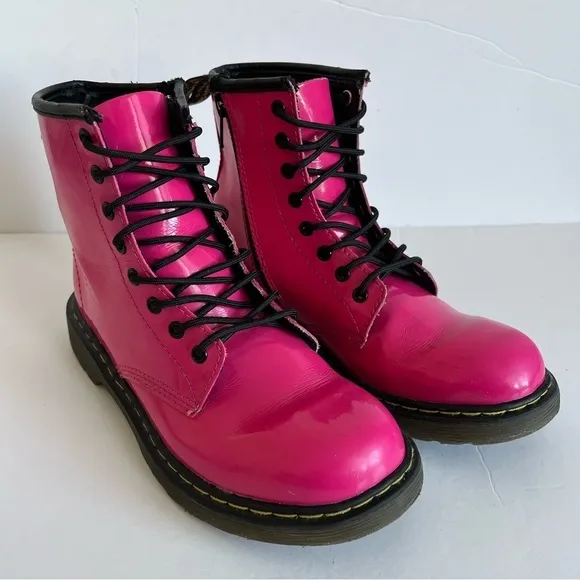 Dr. Martens Delaney Hot Pink Patent Leather Lace Up Boots kids girls Size 3