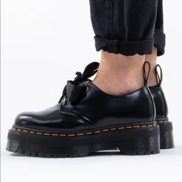 {Dr. Martens} Holly Leather Platform Oxfords chunky Leather Womens Sz US 10 L