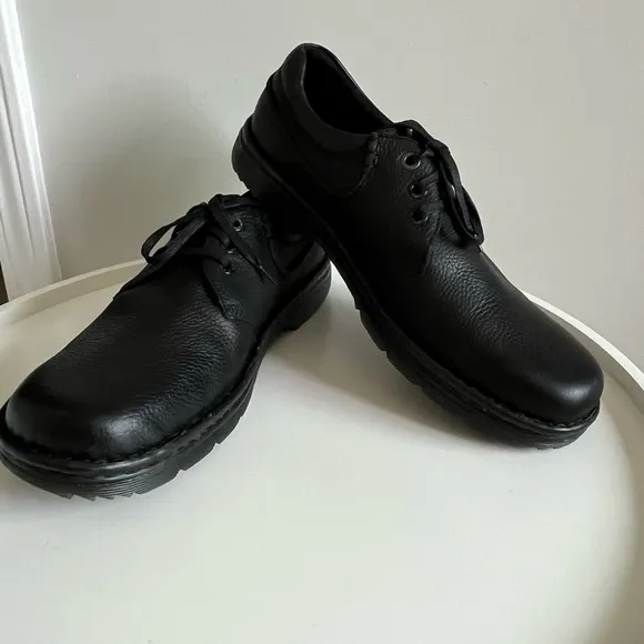 Dr. Martens Industrial Hampshire Black Leather Oxford Shoes Slip Resista…