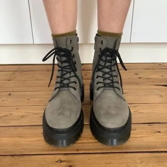 Dr Martens Jadon Milled Nubuck Wp Nickel Gray