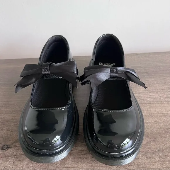 Dr. Martens Maccy II Youth Mary Jane Black Patent Shoes Kids Girls Size 3