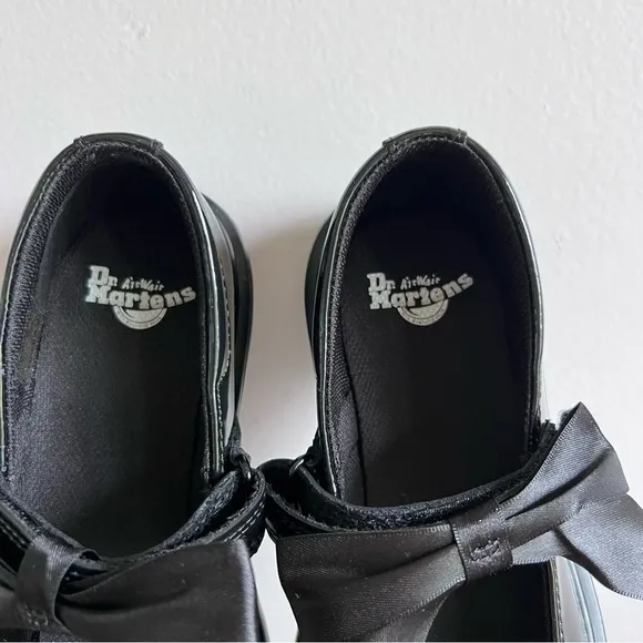 Dr. Martens Maccy II Youth Mary Jane Black Patent Shoes Kids Girls Size 3
