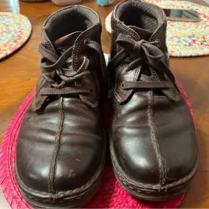 Dr. Martens Marty Mens Chukka Boots 12 Leather Brown Shoes Lace Up Ankle