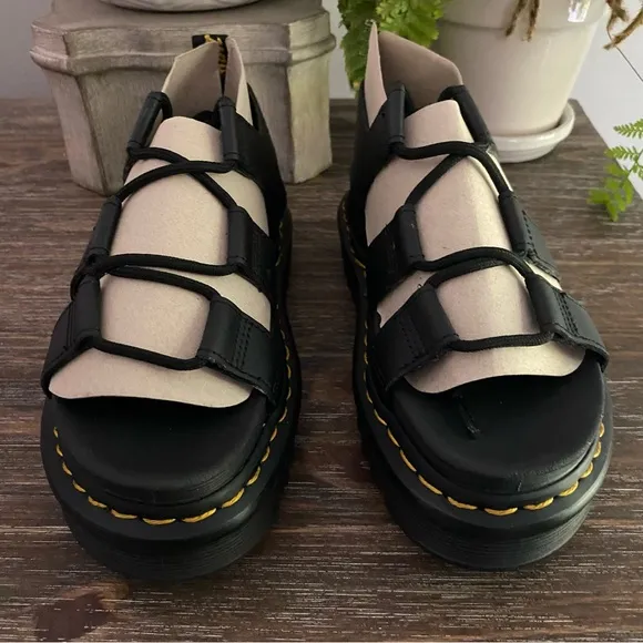 Dr Martens 'Nartilla' Black Leather Sandals Women’s 5 Black