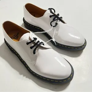 Dr. Martens PATENT LEATHER OXFORD SHOES Size 10