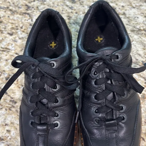 Dr. Martens Pembridge Black Leather Casual Oxford Shoes Slip Resistant 10