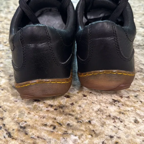 Dr. Martens Pembridge Black Leather Casual Oxford Shoes Slip Resistant 10