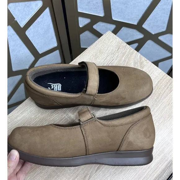 Drew Mary Jane Diabetic Orthopedic Shoes Slip On Comfort Suede Leather Sz 9 M