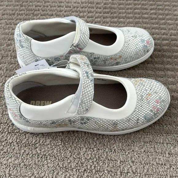 DREW Rose Floral Print Mary Jane Shoes Size 8.5