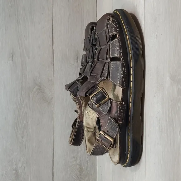 Dr.Martens Mens Y2K AW004 Fisherman Chunky Tractor Platform shoes Sandals sz 14