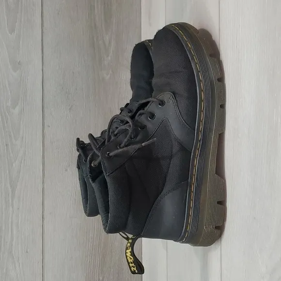 Dr.Martens Womens Bonny Ankle Booties Chunky Tractor Platform shoes sz L8 M7