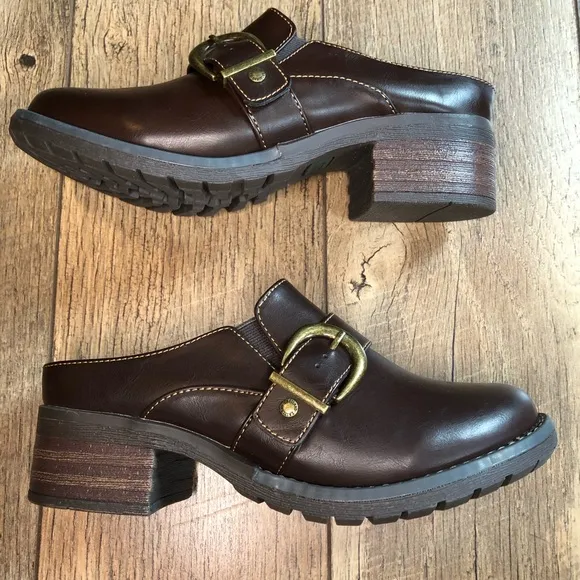 Eastland “Erin” Brown Strap and Buckle Mule Size 7M