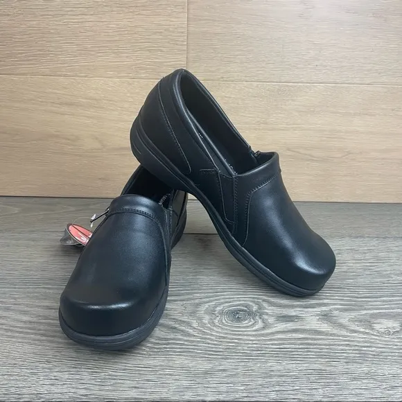 Easy Works by Easy Street BentleyWomen's Slip Resistant Work Shoe NWB!