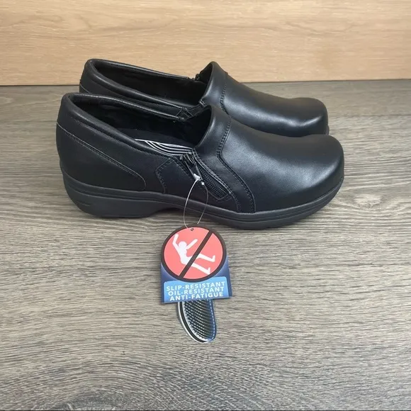 Easy Works by Easy Street BentleyWomen's Slip Resistant Work Shoe NWB!