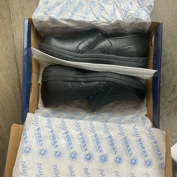 Easy Works by Easy Street BentleyWomen's Slip Resistant Work Shoe NWB!