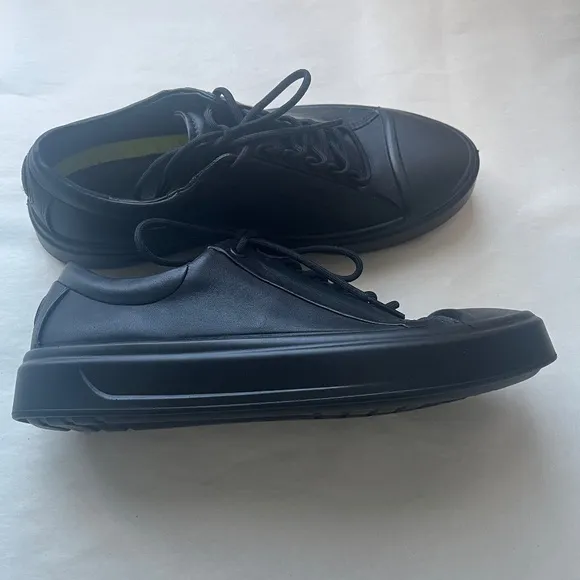 ECCO Womens EU 38 US 8 Flexure T-Cap Soft Black Leather Low Top Sneakers Shoes