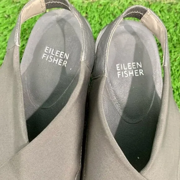 EILEEN FISHER | Cross Wedge Sandals | Grey