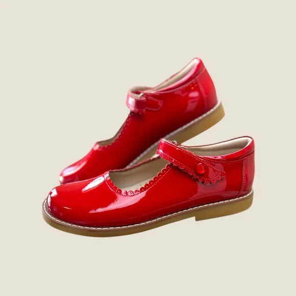 Elephantito NWB Size 4 Red patent leather Maryjane’s shoes