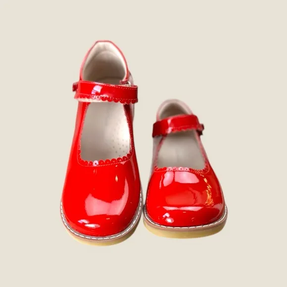 Elephantito NWB Size 4 Red patent leather Maryjane’s shoes