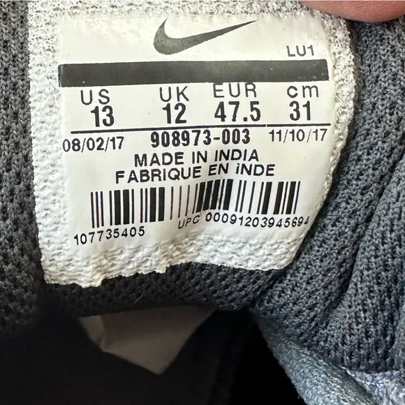 Elevated Performance with Nike Fly By Low Size 13 basketball running sports